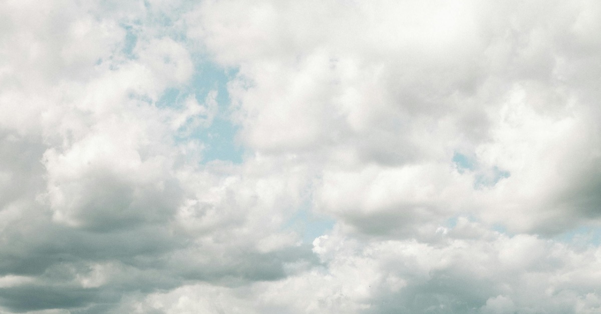 The Dual Challenge of Climate Change in Europe: Early Heatwaves and Extreme Rainfall