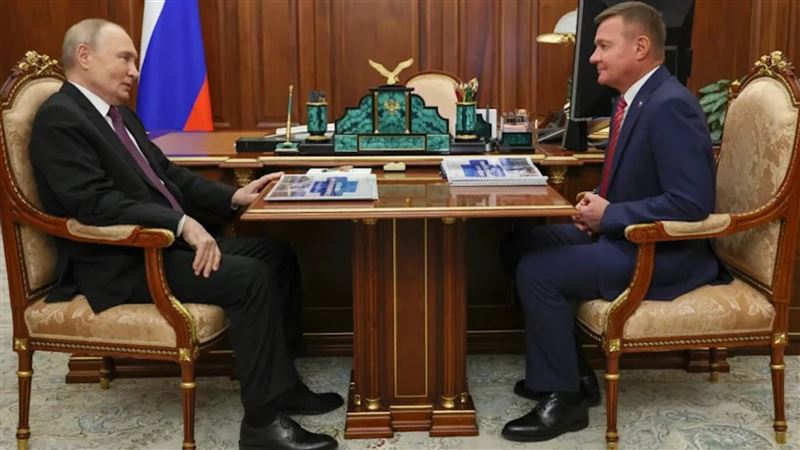 Russian Transport Minister Starovoit Found Dead in Car with Gunshot Wound