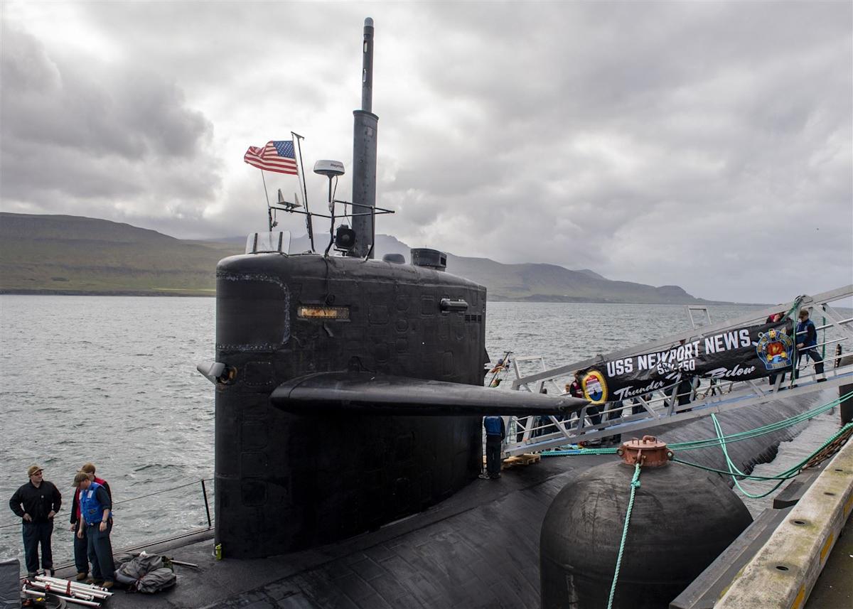 US Nuclear Submarine Docks in Iceland for the First Time to Deter Threats