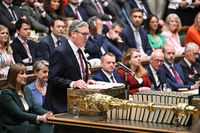UK's Fiscal Deficit Worsens: The Economist Suggests Leveraging Cheap Advantages to Attract Investment