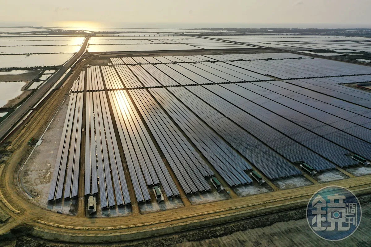 太陽光電產業支持半導體，卻成了替罪羊，台電巨額虧損的真正原因另有其人