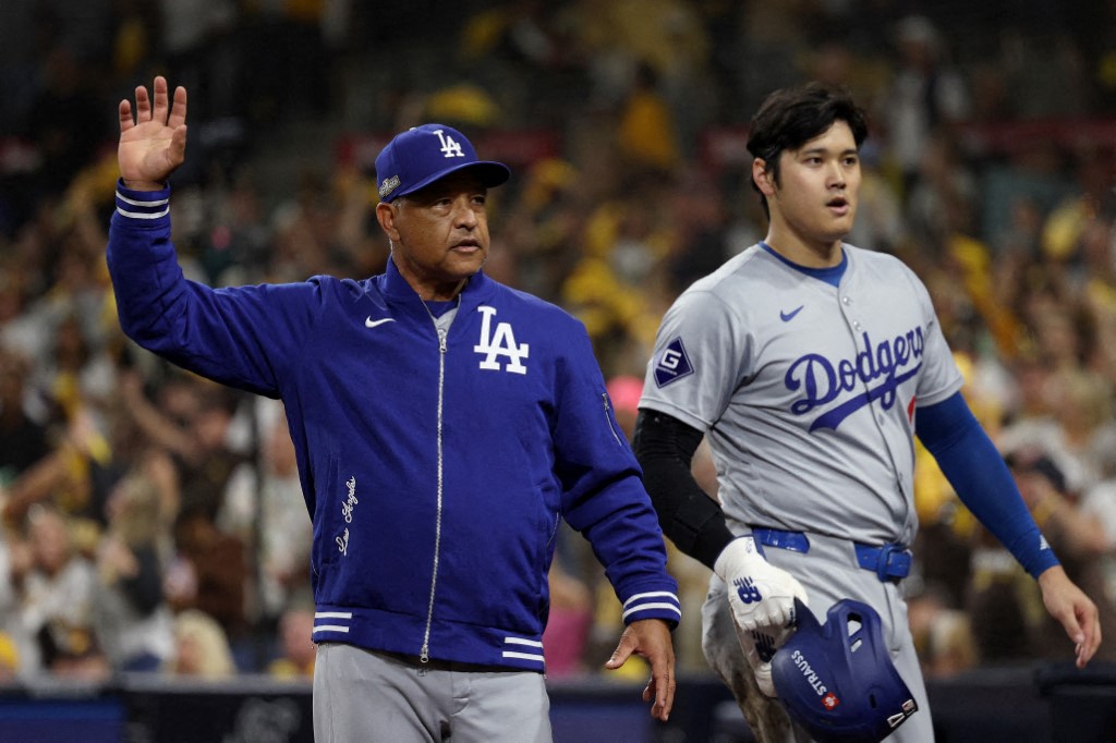 大谷翔平受道奇隊總教練讚美 羅伯茨稱：「他或許是史上最偉大球星」